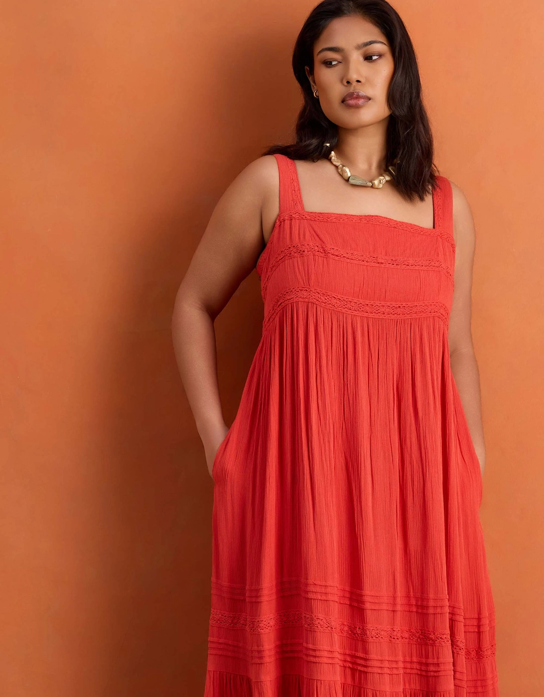 Red Crinkle Pintuck Lace Trim Midaxi Dress