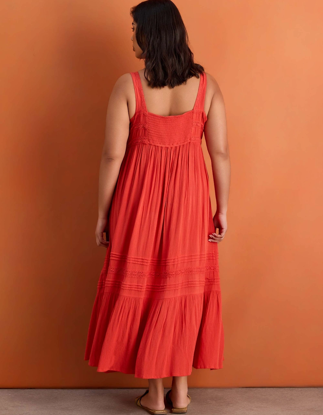 Red Crinkle Pintuck Lace Trim Midaxi Dress