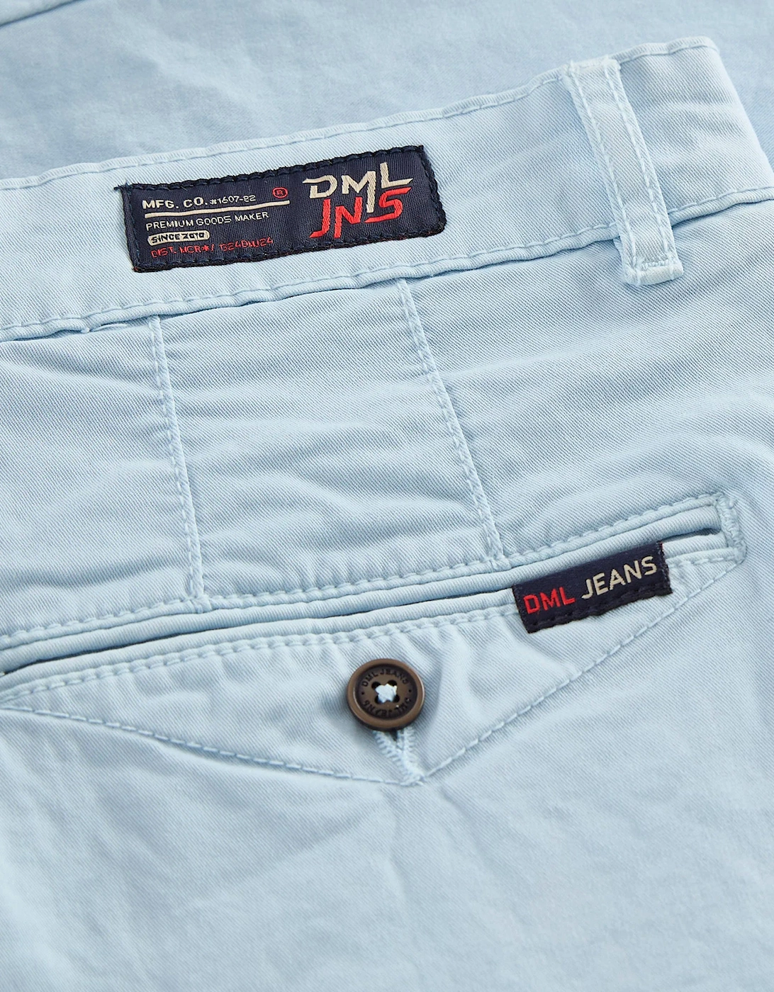 DML Healey chino shorts SKY BLUE