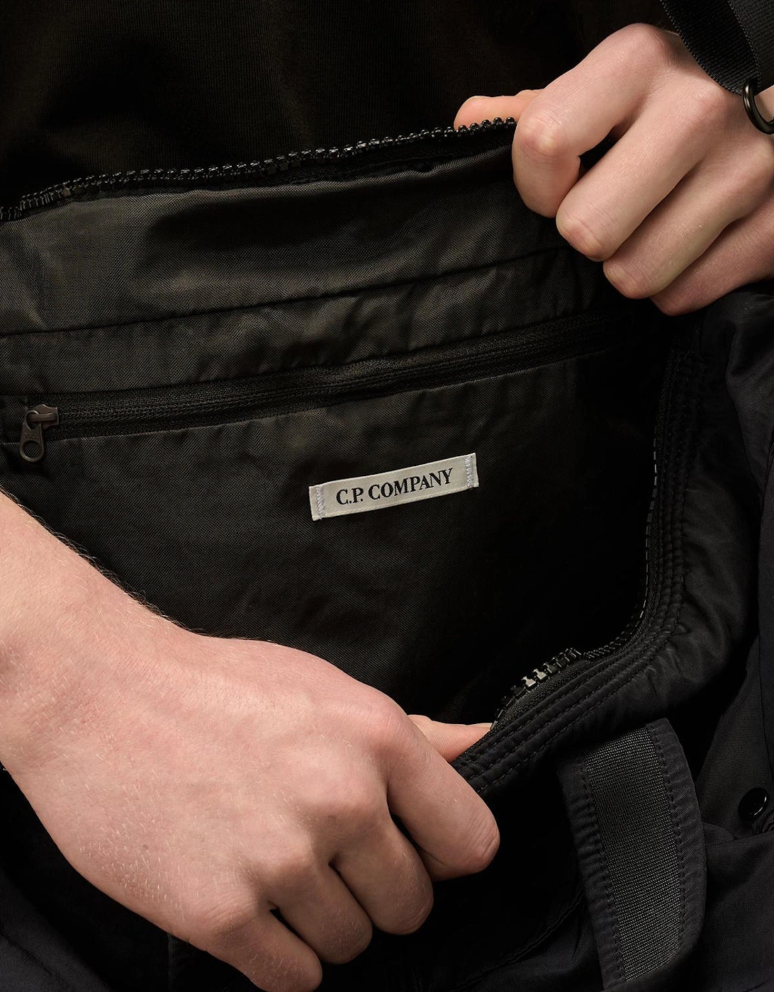 Nylon B Lens Tote Bag