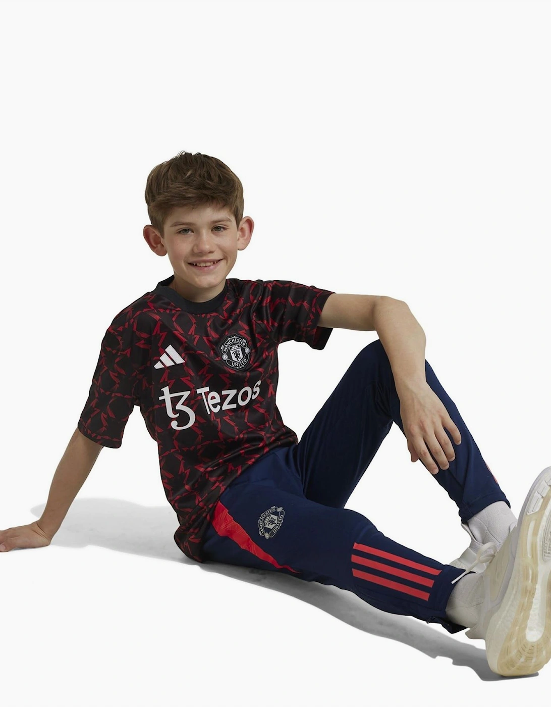 Manchester United Pre Match Shirt 2024 2025