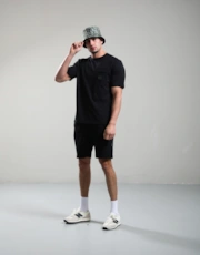 Thumbnail 2 of 4