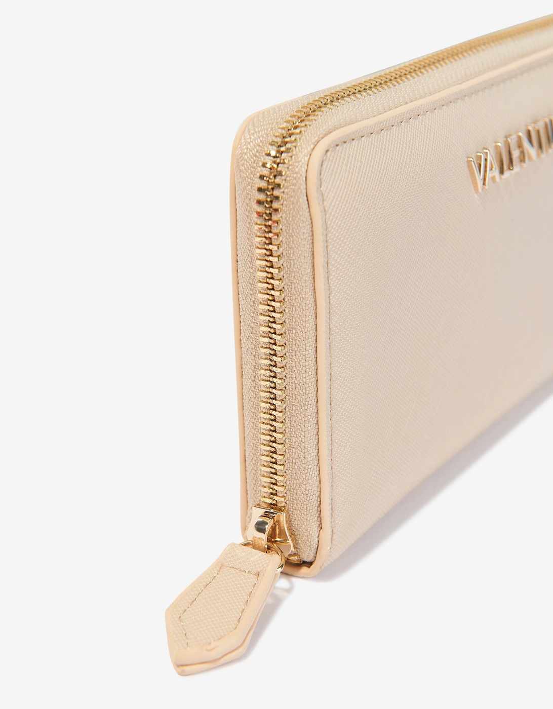 Divina Sa Zip Around Wallet in Ivory (19.5cm)