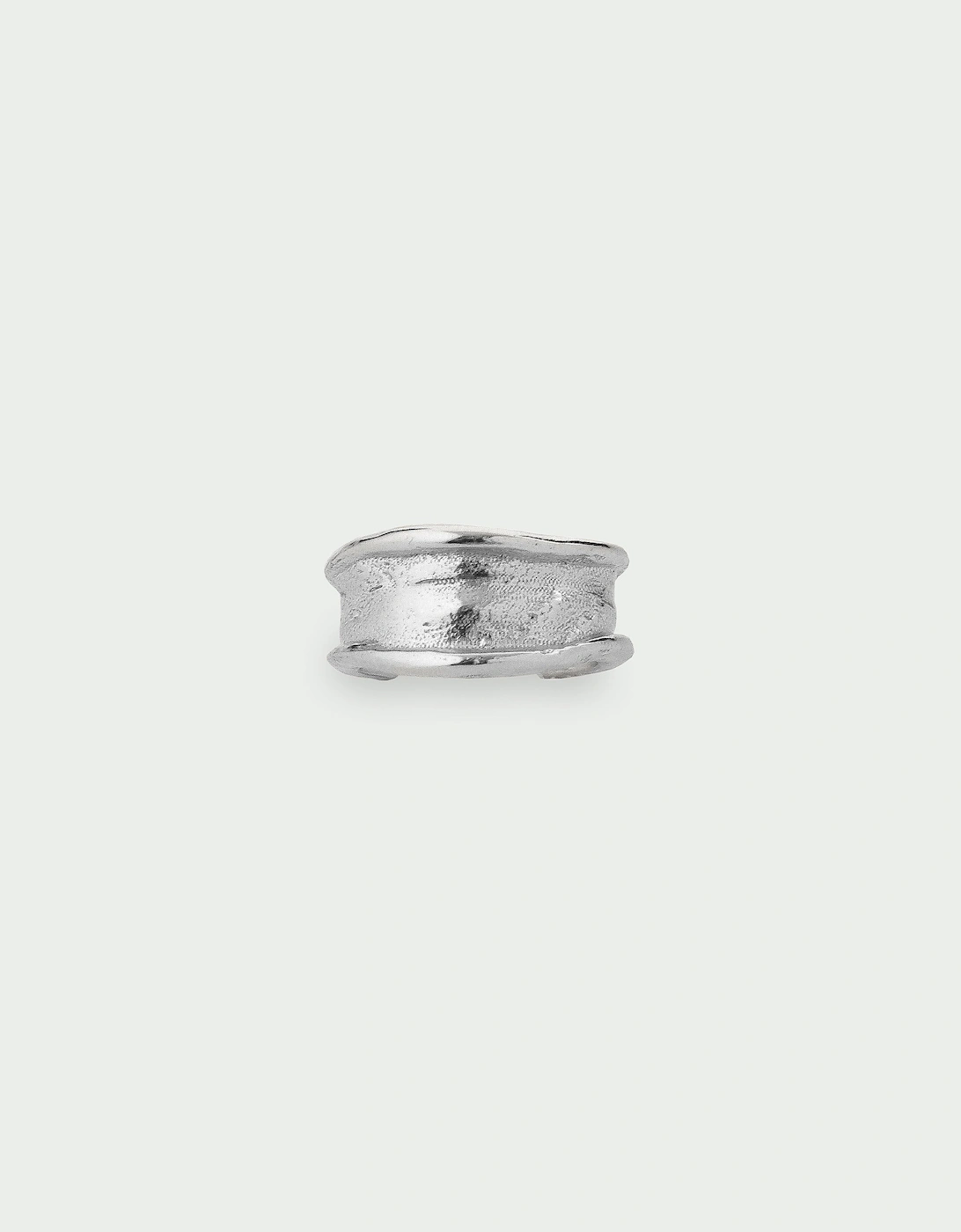 Driftline Textured Ear Cuff