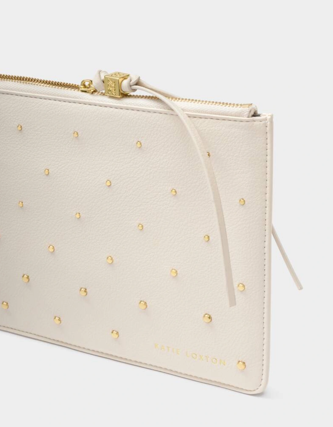 Tassel charm pouch