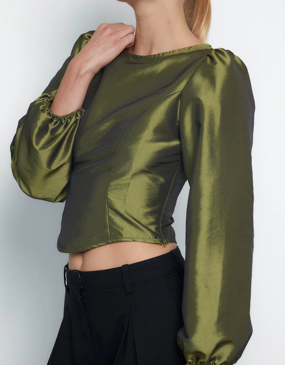 THE EVA TOP