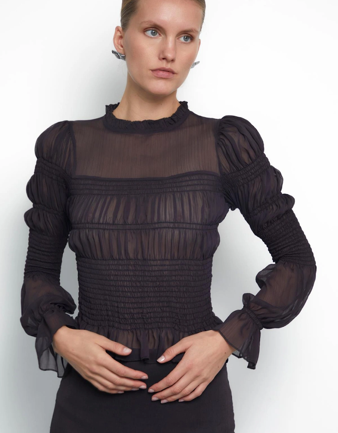 THE MIA BLOUSE
