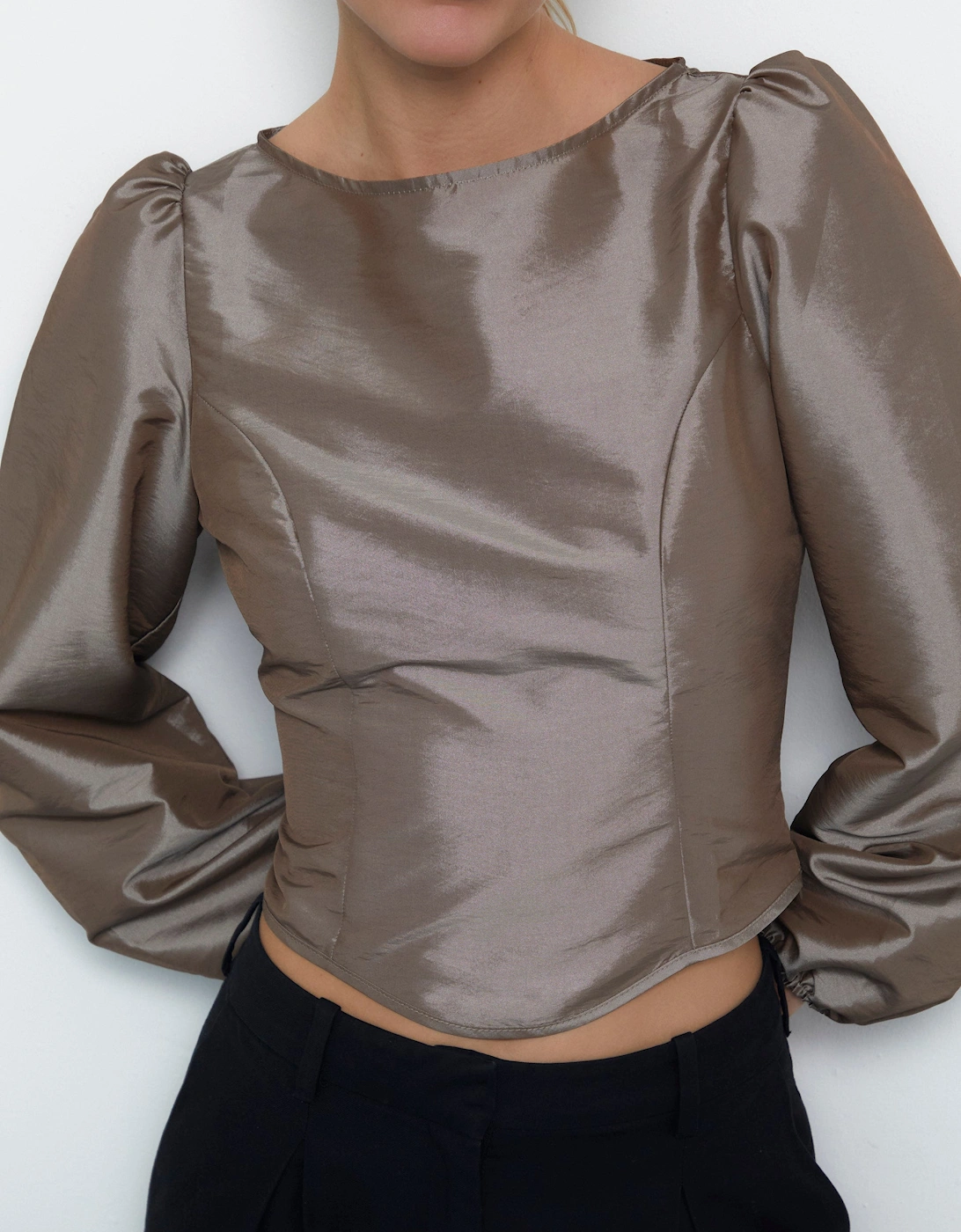 THE EVA TOP