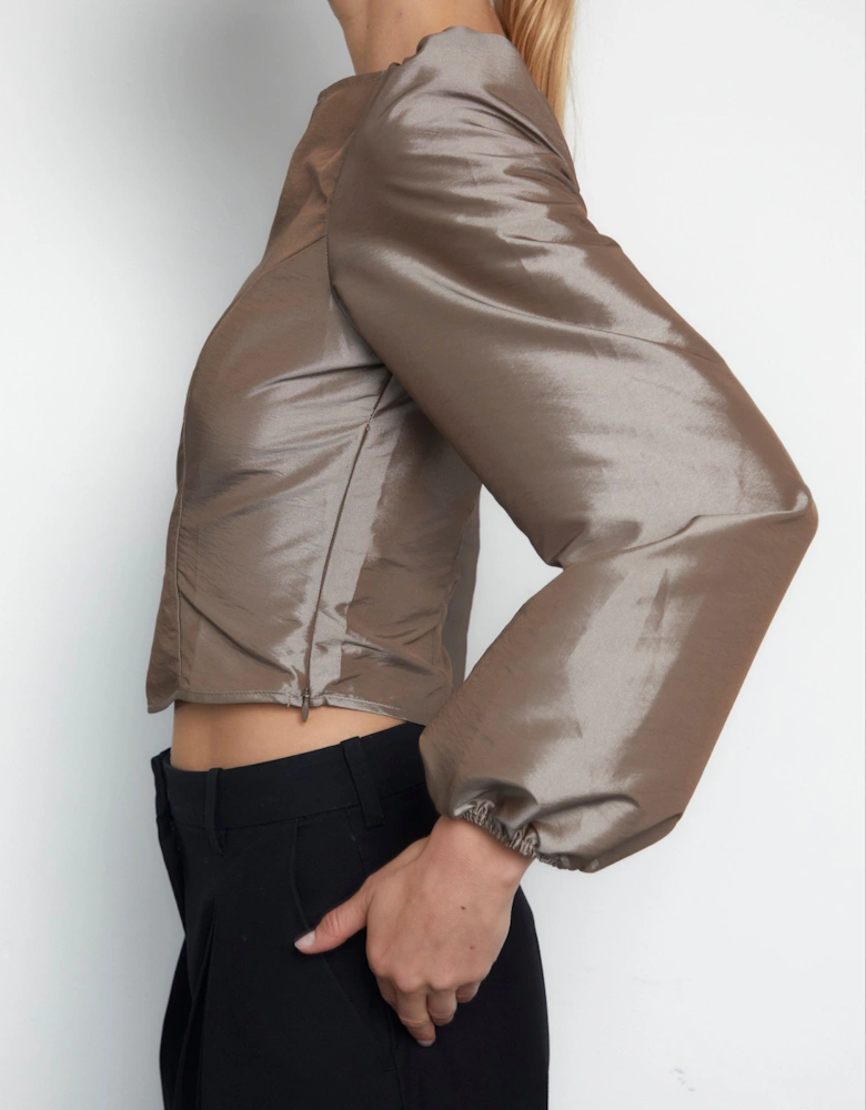 THE EVA TOP