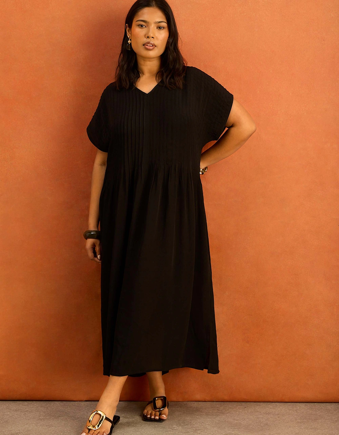 Black Pleated Midi Dress