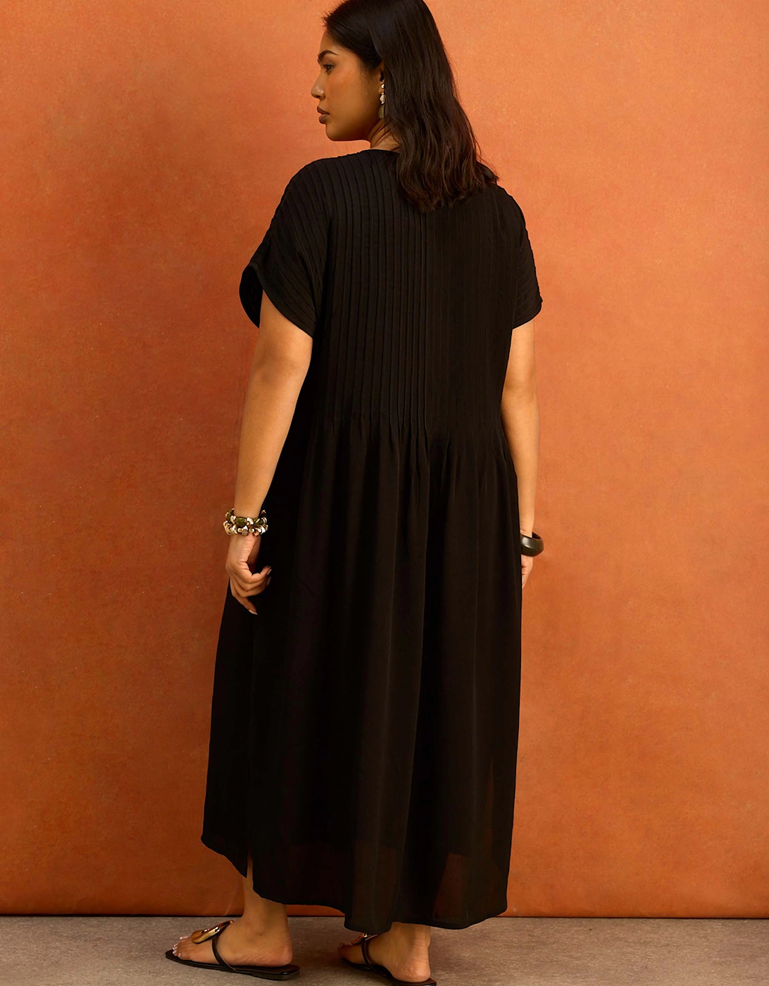 Black Pleated Midi Dress