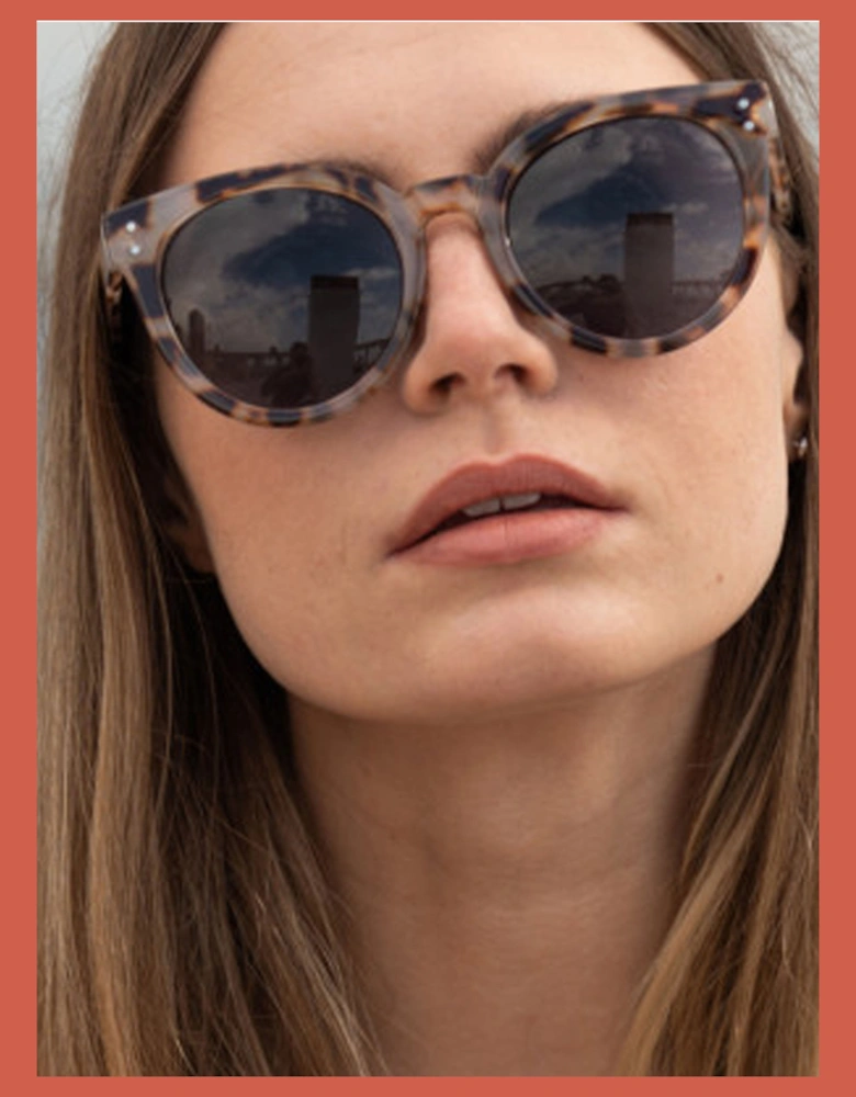 Lolita Sunglasses in Leo