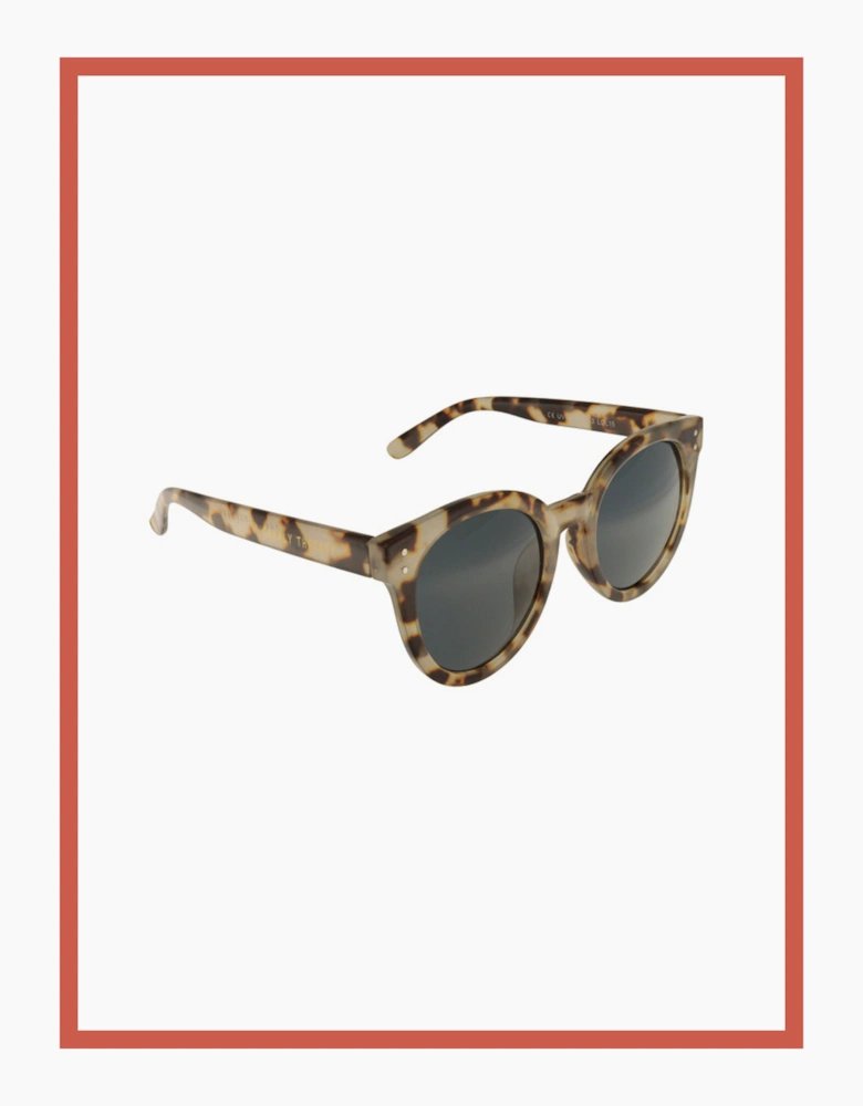 Lolita Sunglasses in Leo