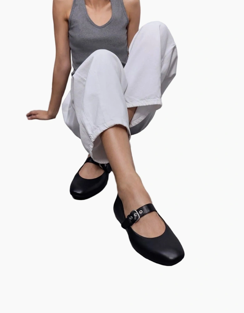 Fitflop Delicato Leather Women's All Black Narrow Fit Shoes