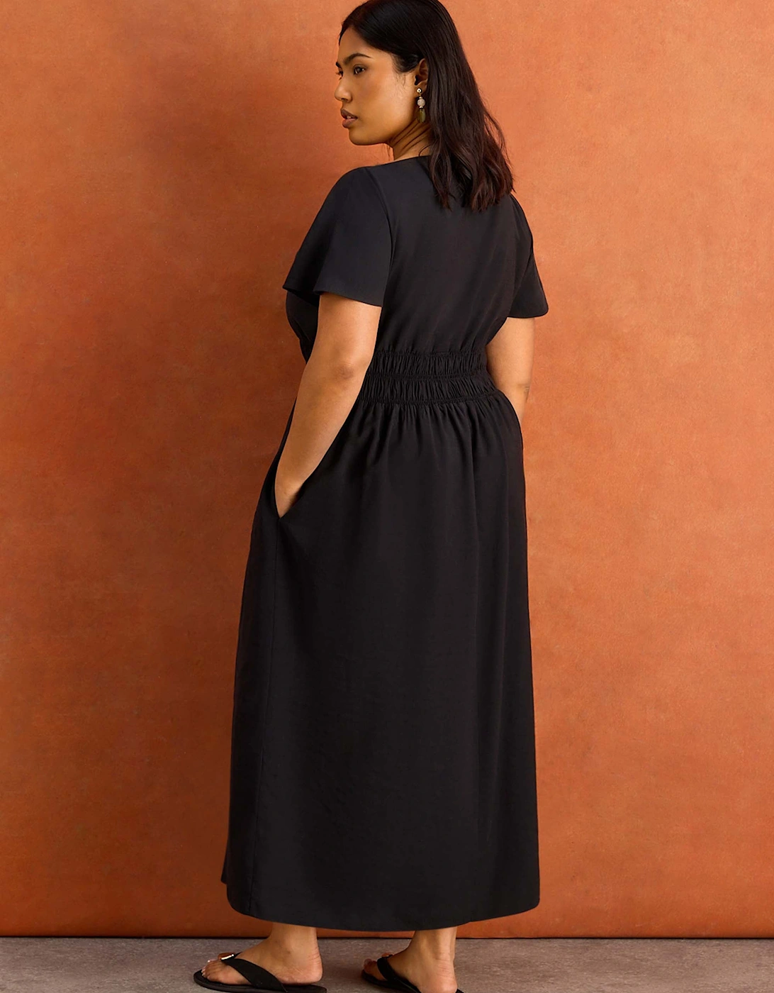 Black Shirred Waist Short Sleeve Midaxi Dress