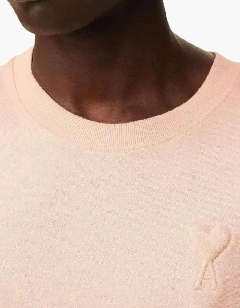 Ami Paris De Coeur Embossed Logo T-shirt in Pink