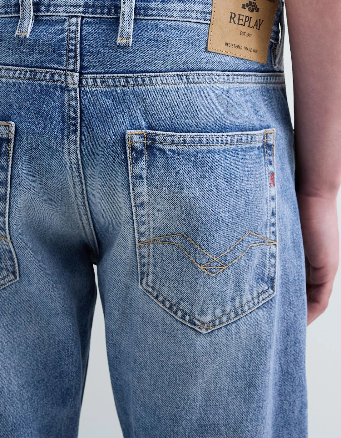 Replay Grover Straight Fit Jeans - Light Wash 0C2.009