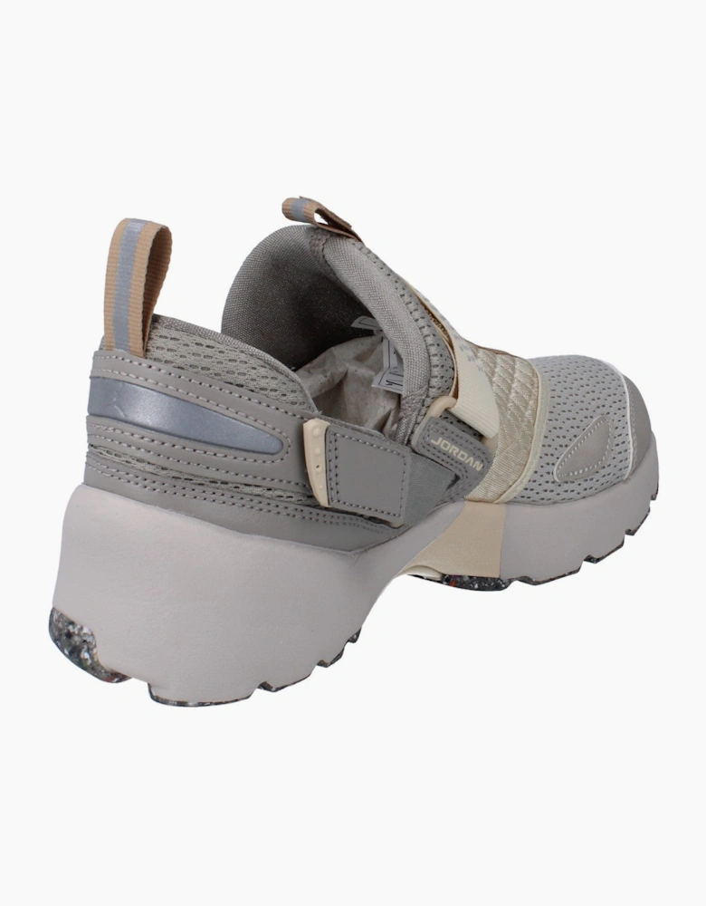 Nike Air Jordan Trunner Lx Mtr Womens Trainers Iq2719 002