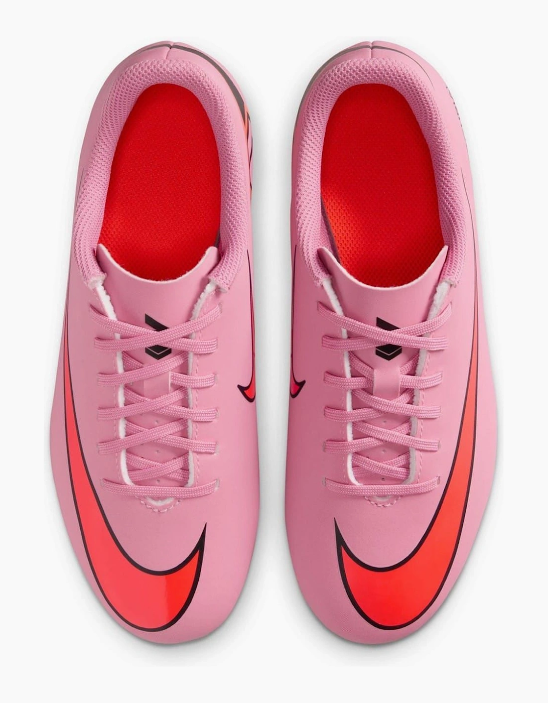Vapor 16 Club Juniors Firm Ground Football Boots