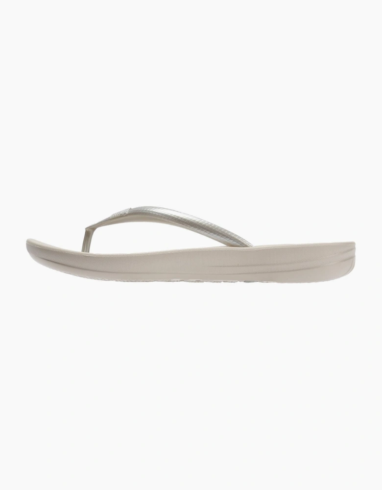 FitFlop Iqushion Ergonomic Women's Silver Flip Flops