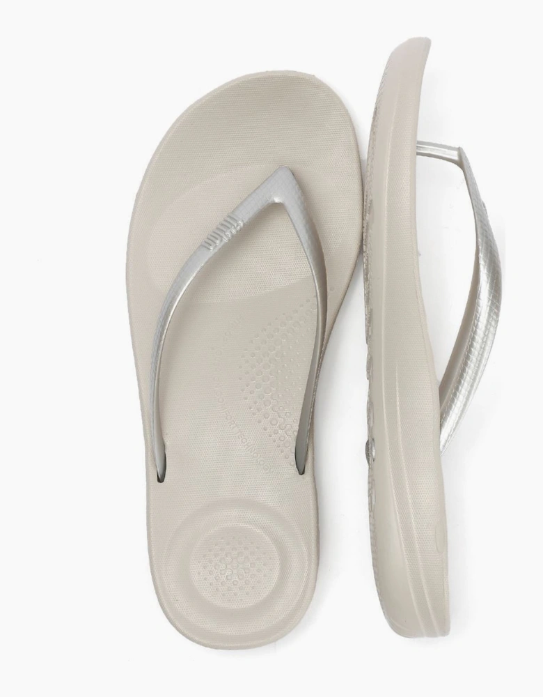 FitFlop Iqushion Ergonomic Women's Silver Flip Flops