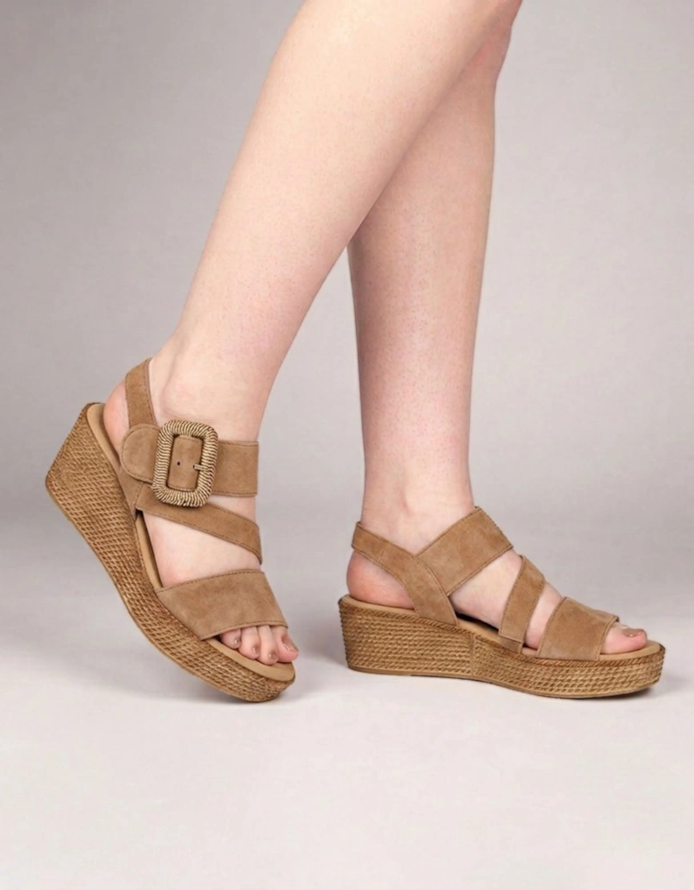 Embrace Womens Wedge Sandal