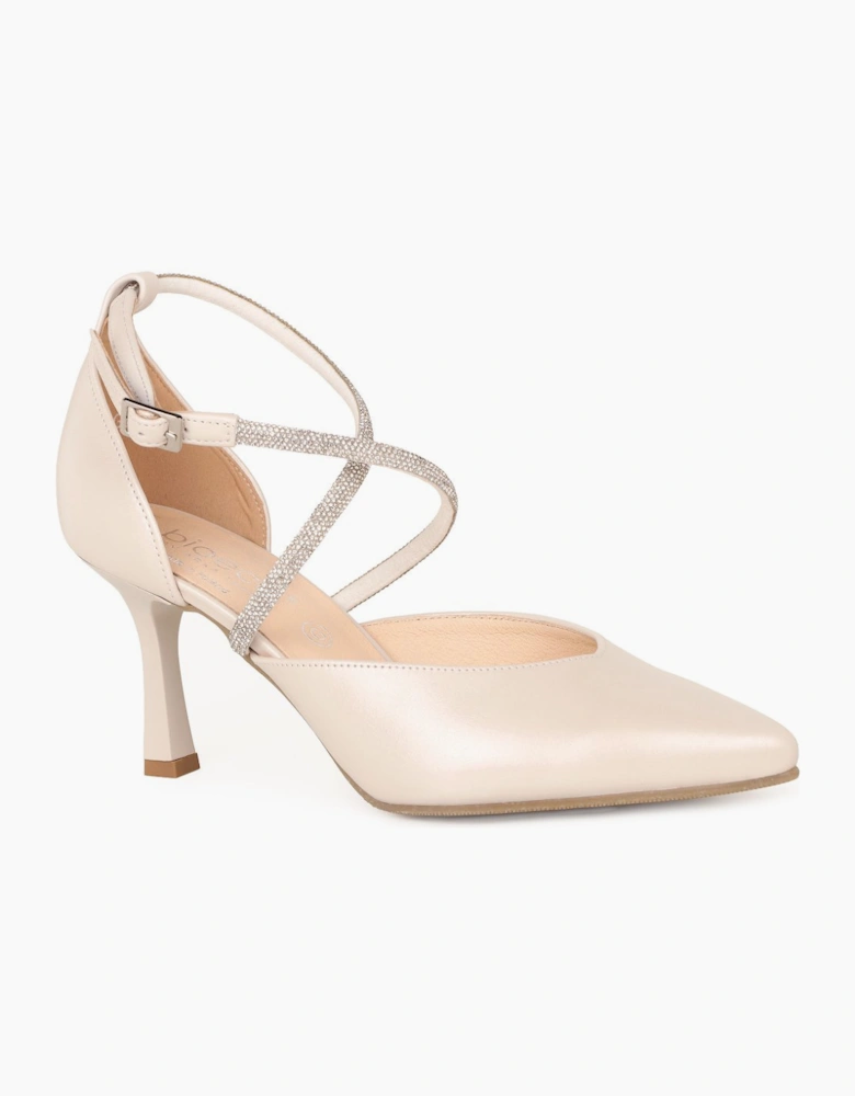 Phoebe Womens Court Shoes