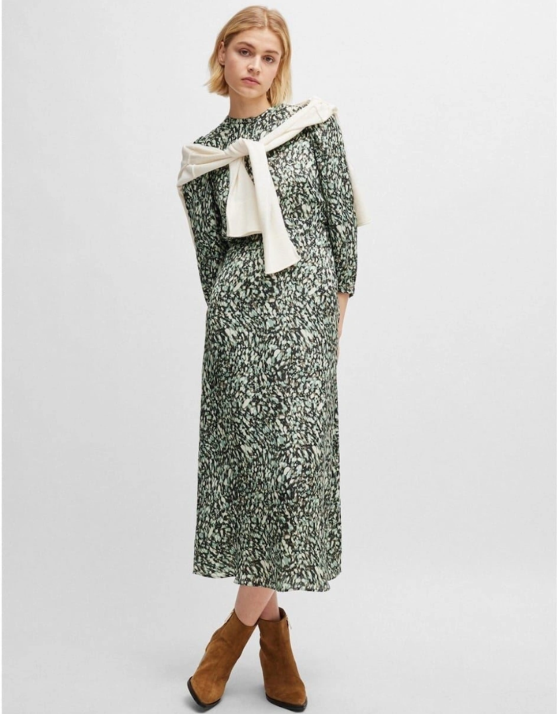 C Dozia Crew Neck Midi Wrap Dress