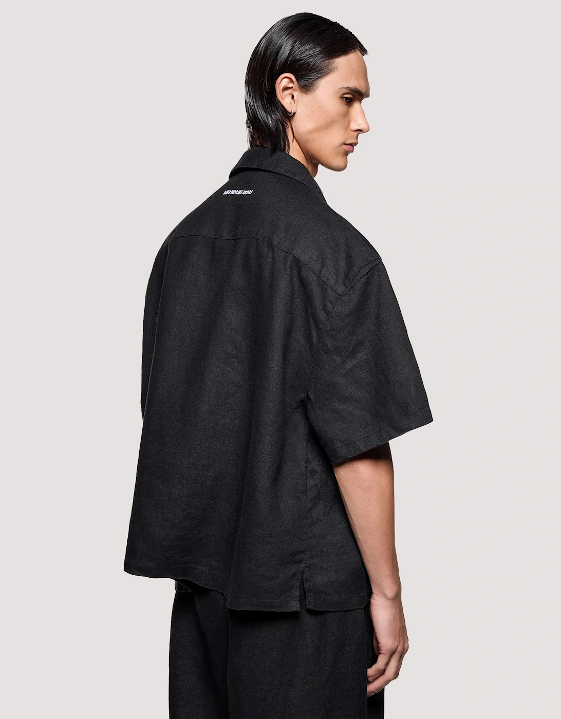 Box Fit Linen Short Sleeve Vacation Shirt
