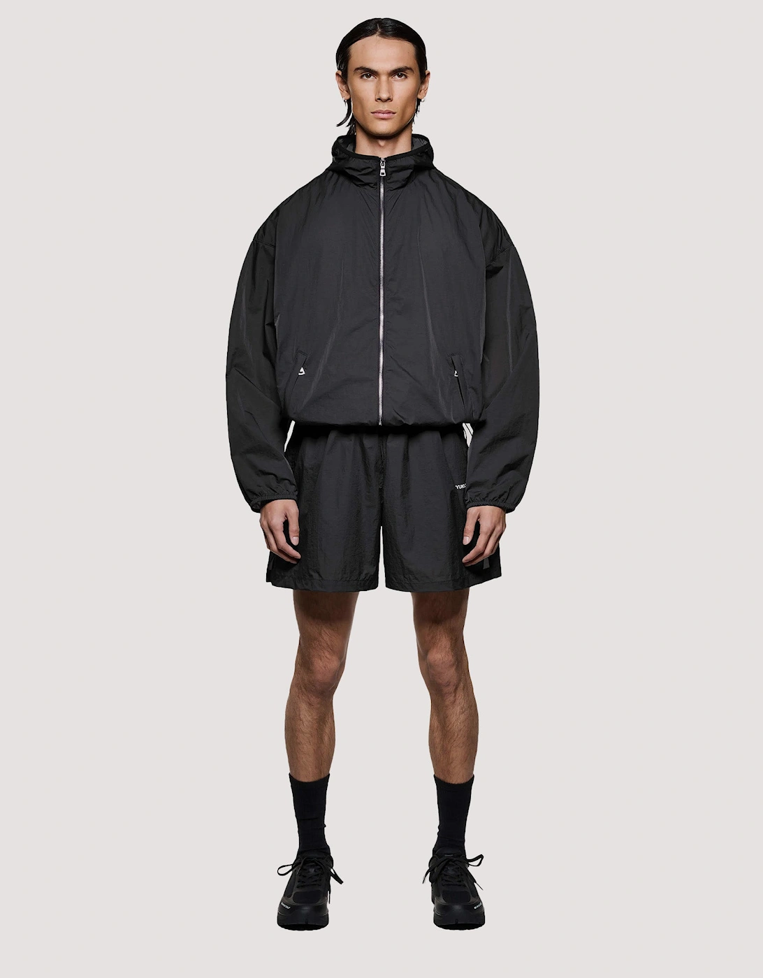 Box Fit Hyperlight Hooded Wind Jacket