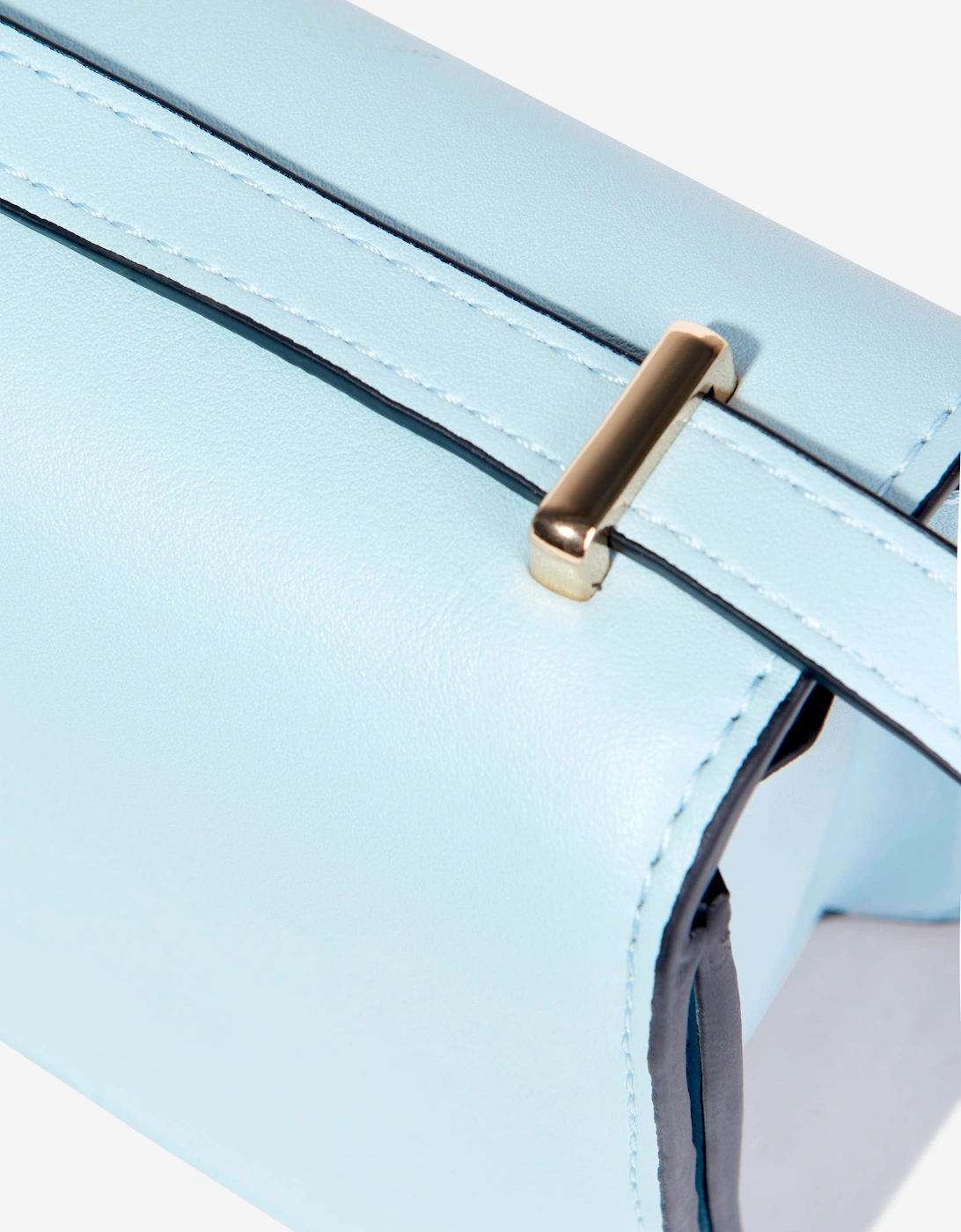 Flap Re Crossbody Bag in Blue (37.9cm)