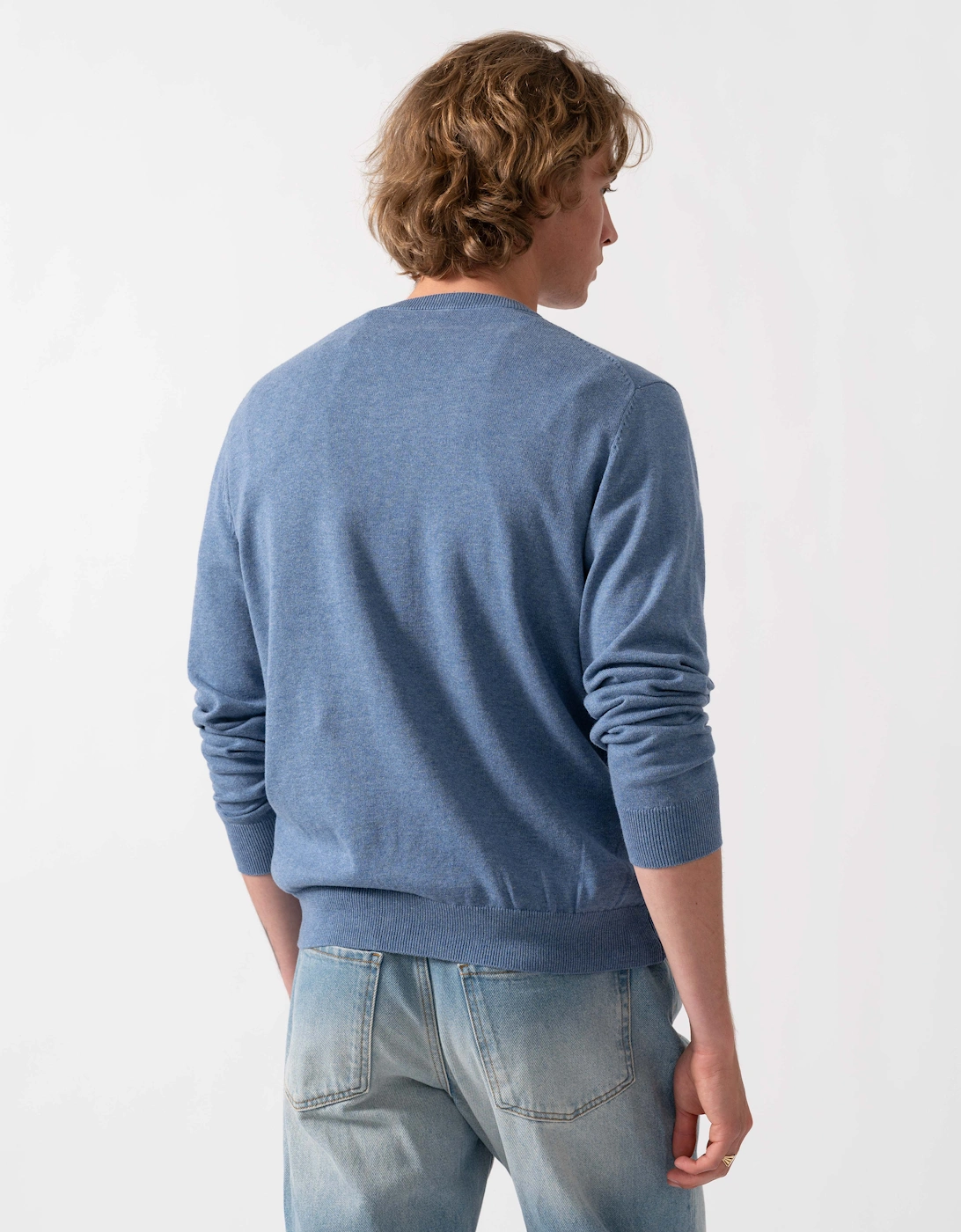 GANT Mens Classic Cotton V-Neck Jumper - 906 Denim Blue Melange