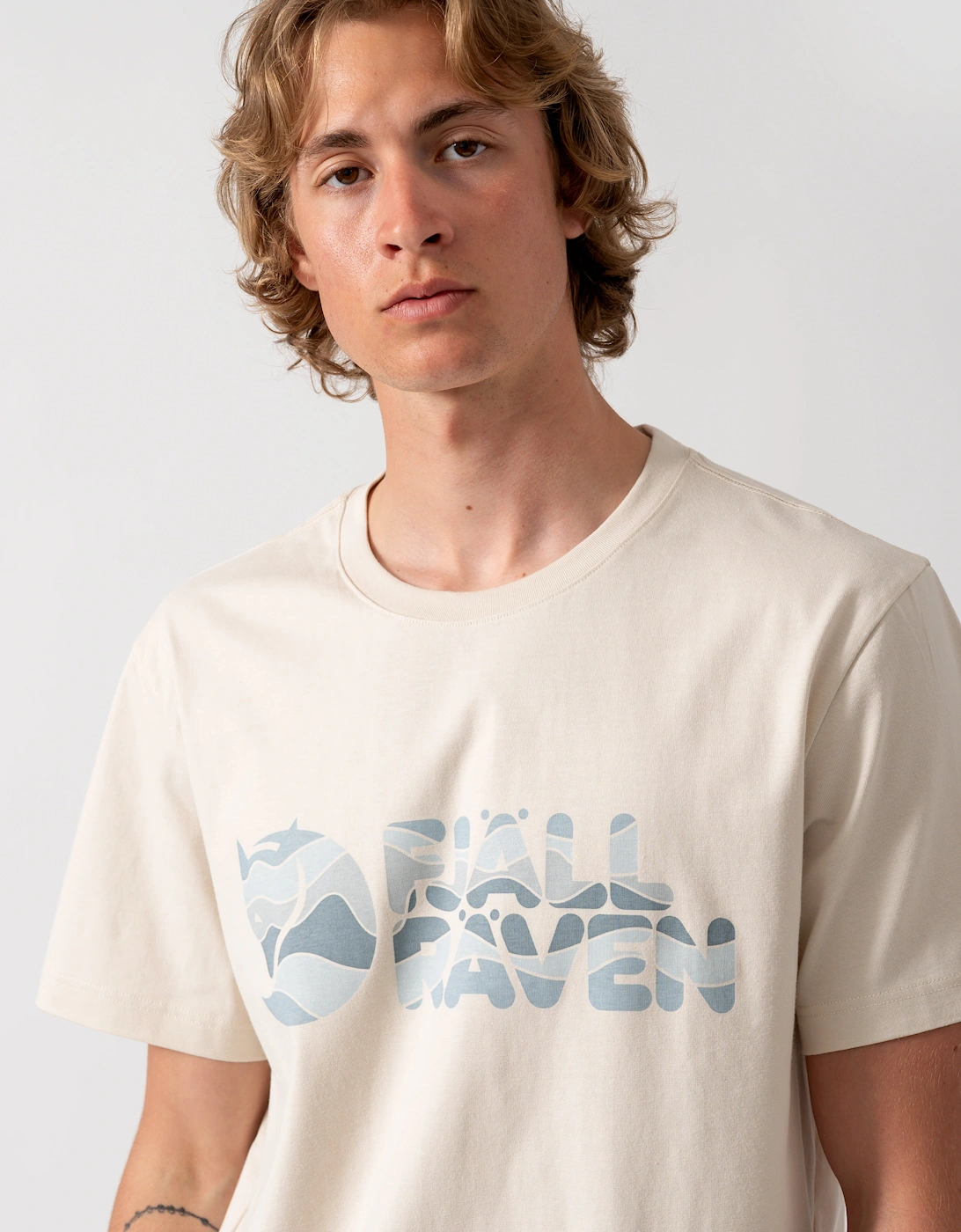 Fjallraven Multicolor Logo Mens T-Shirt - Chalk White 113