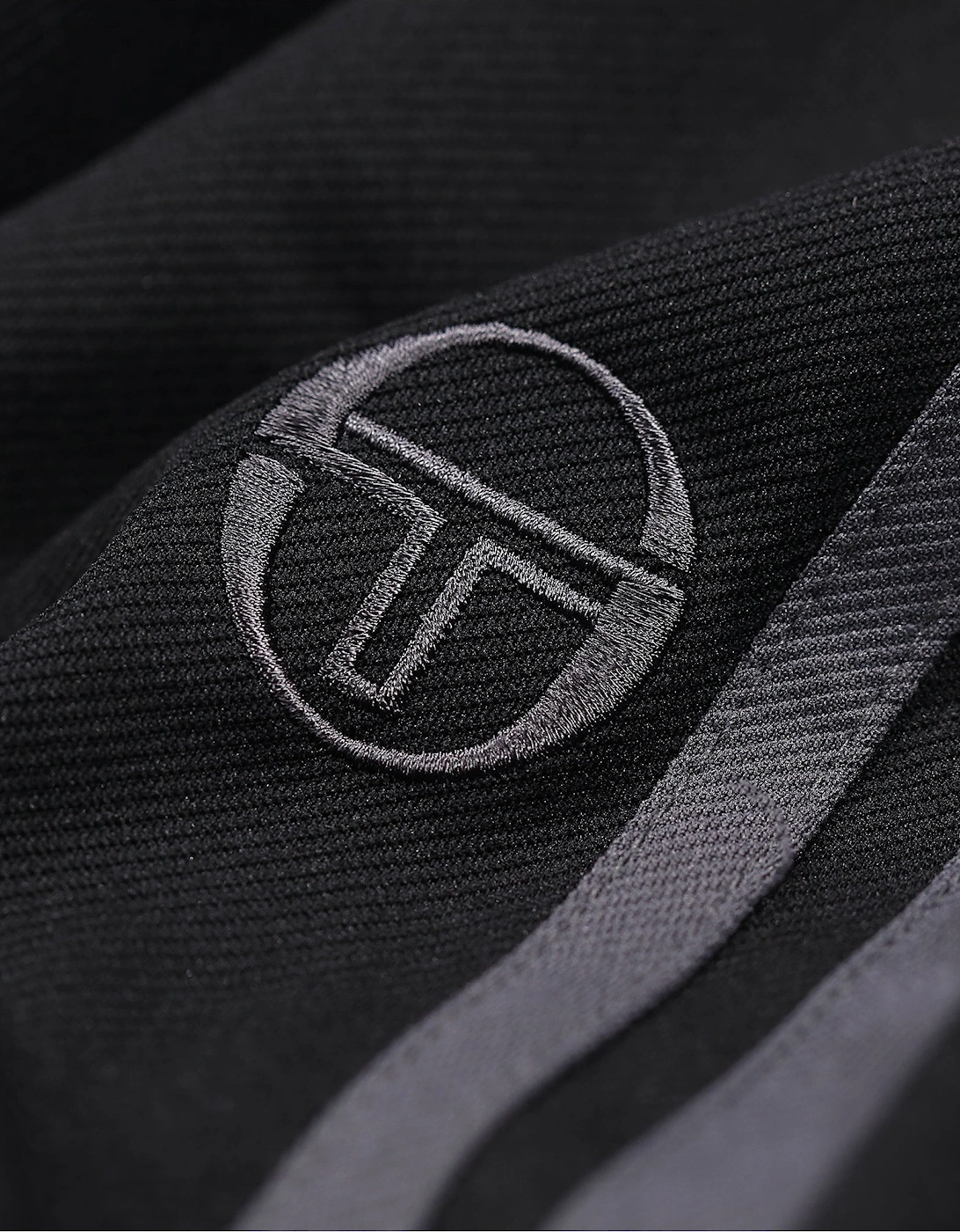 New Damarindo Jog Pants | Black/White