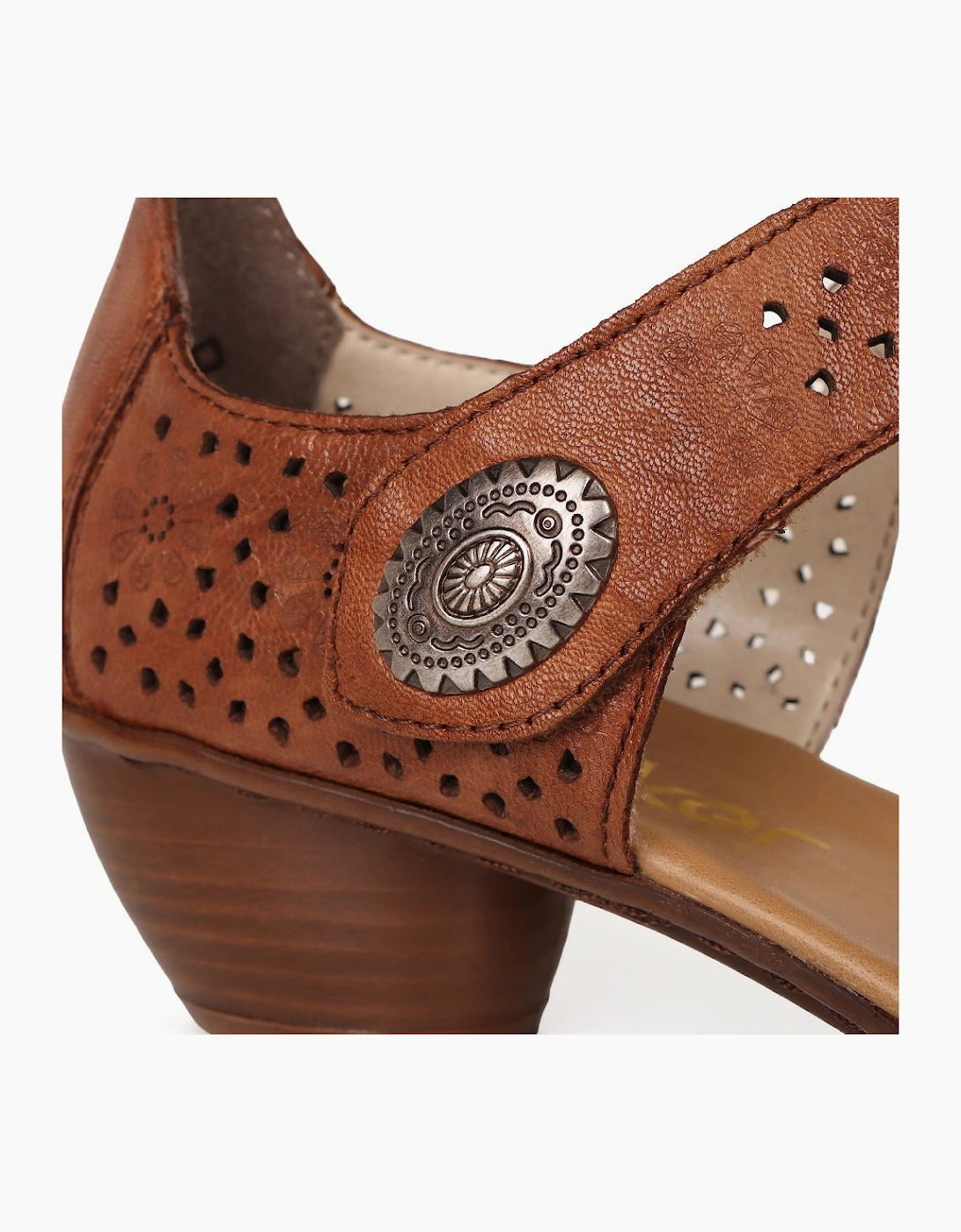 Pia Womens Open Court Shoes