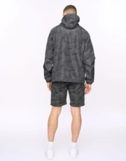 Thumbnail 5 of 6