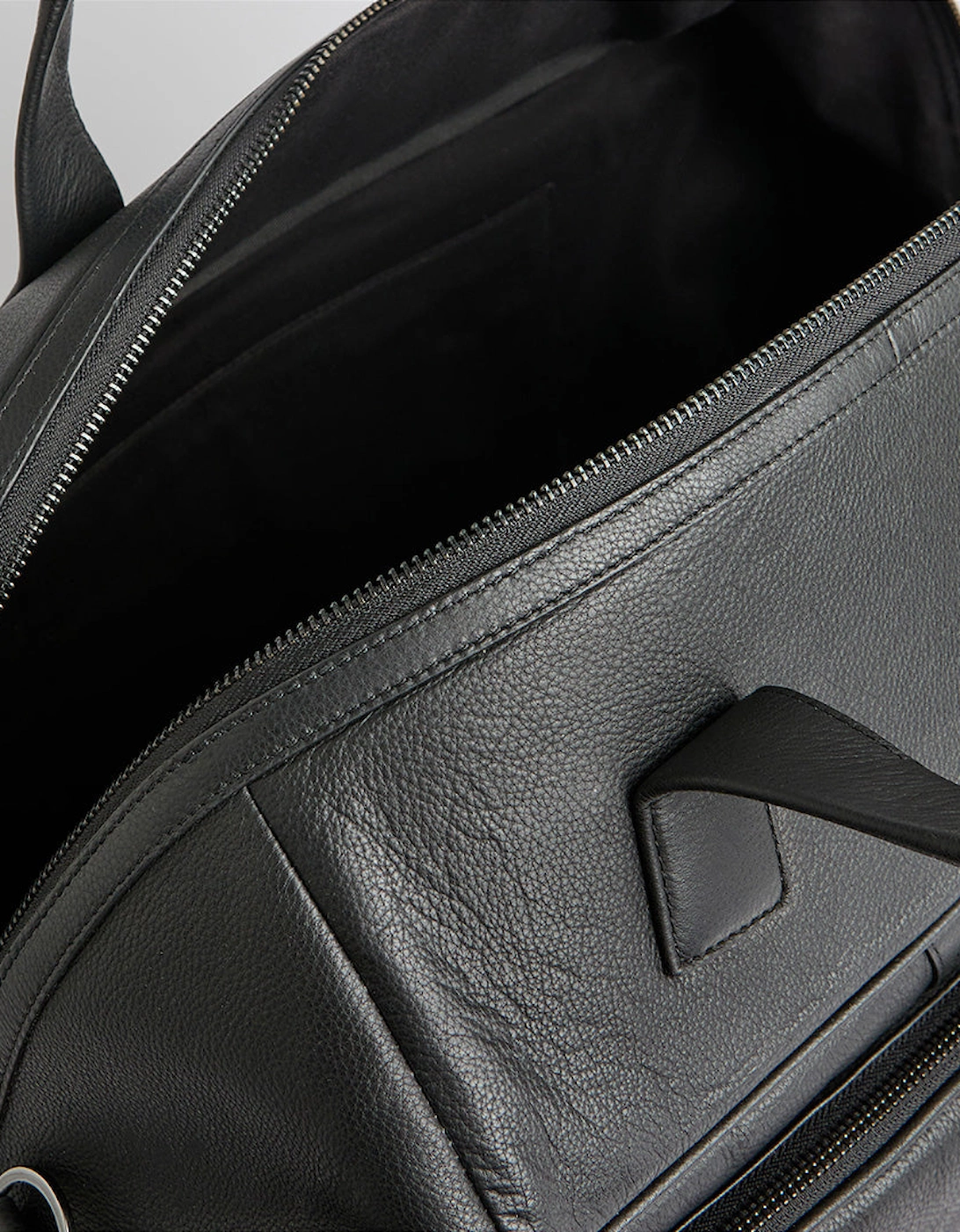 Oliver Sweeney Milled Leather Holdall