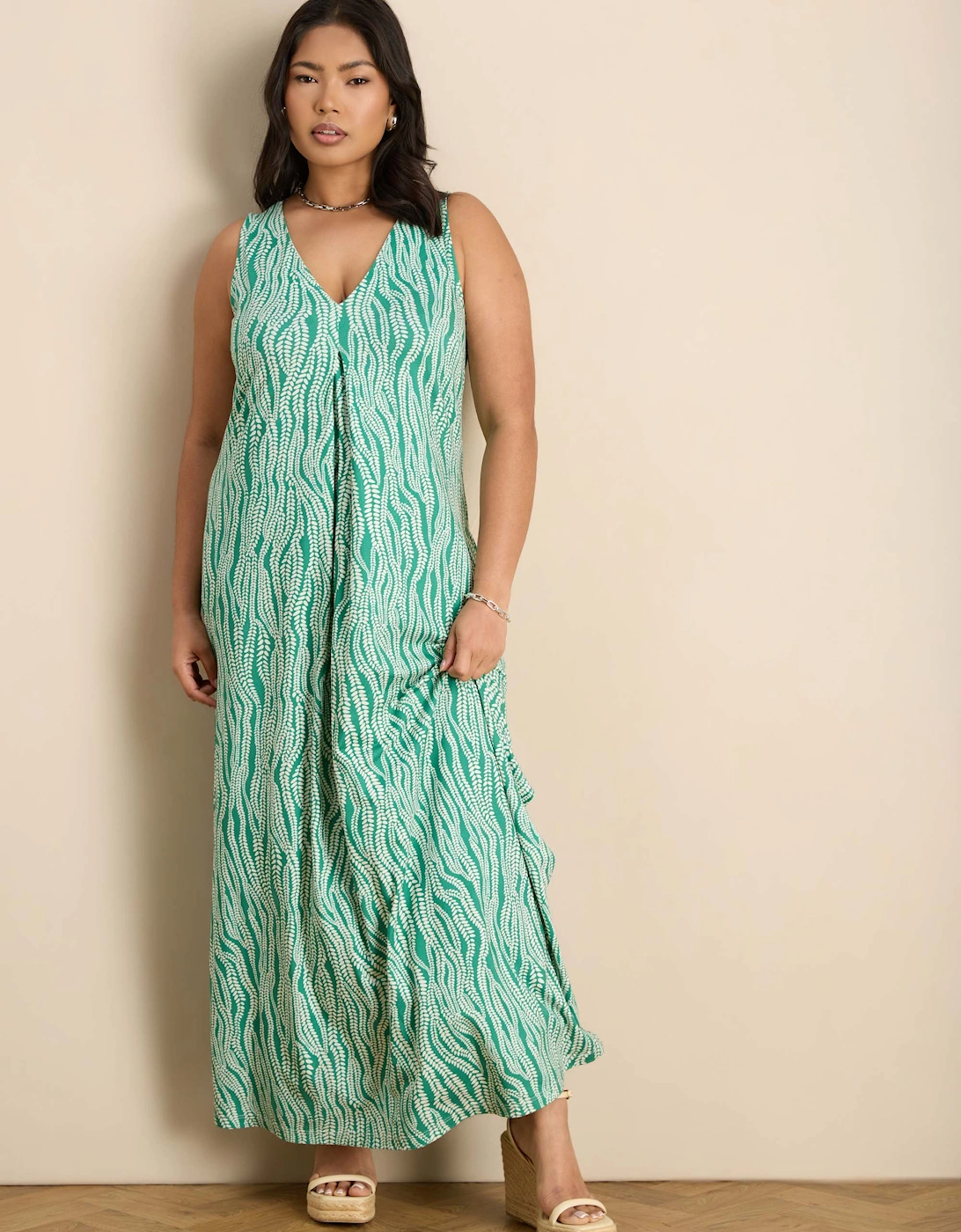 Green Linear Leaf Print Jersey Pleat Front Maxi Dress