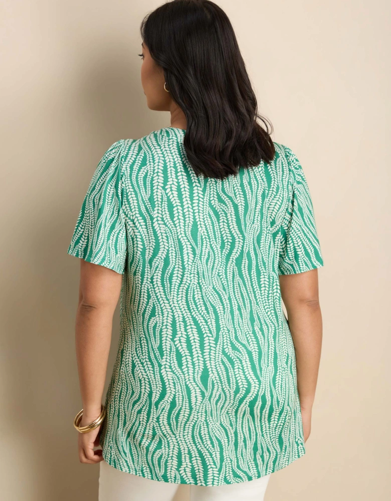 Green Linear Leaf Print V-Neck Flutter Sleeve Jersey Top