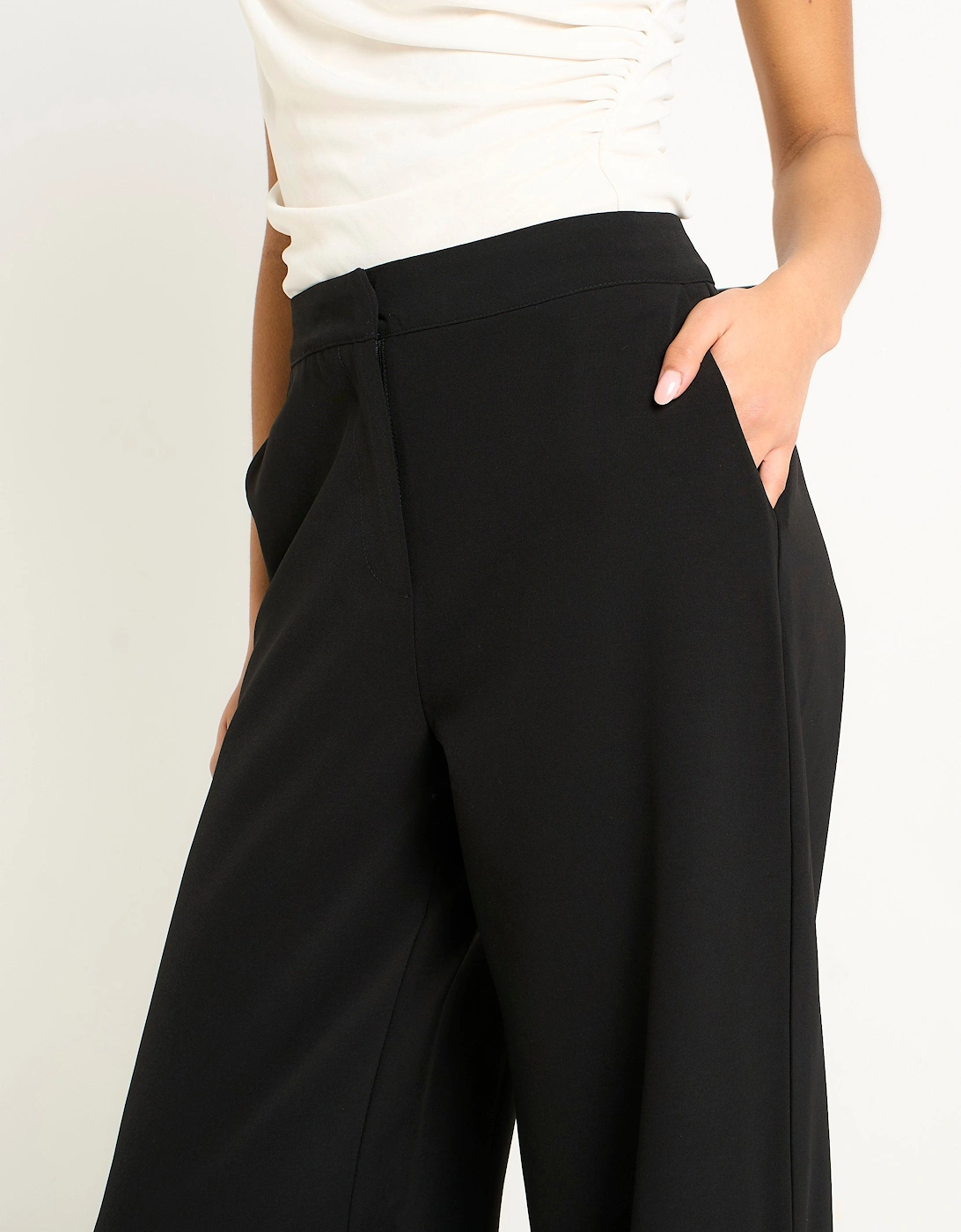 Black Wide Leg Tailored Trousers