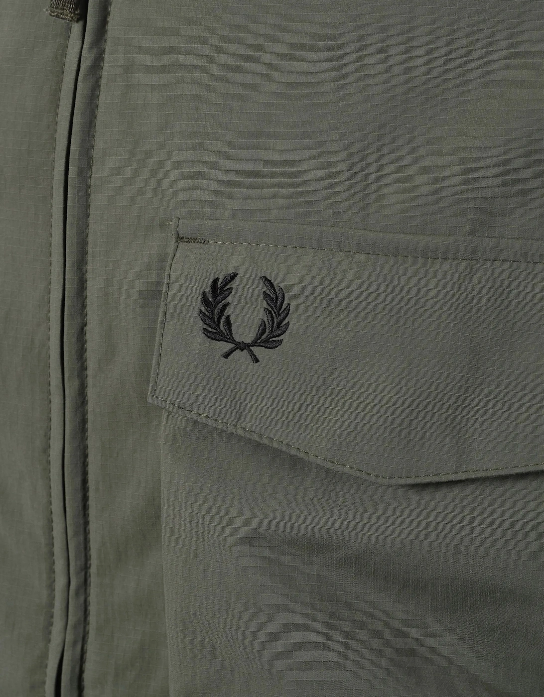 FRED PERRY RIPSTOP POCKET OVERSHIRT LAUREL WREATH GREEN