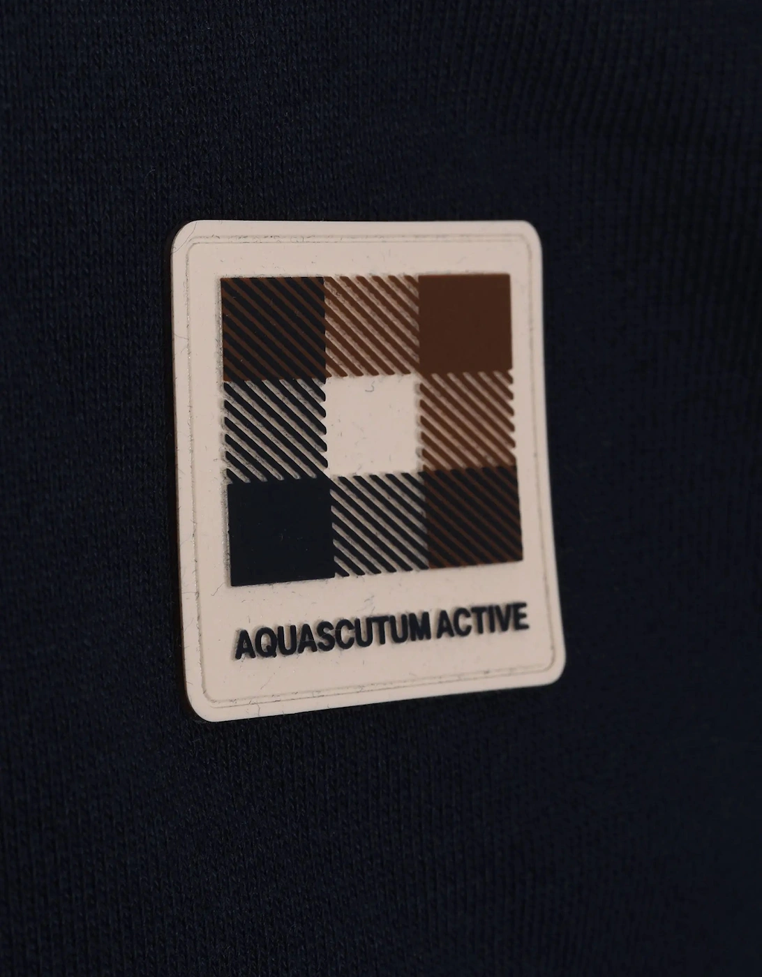 AQUASCUTUM BADGE CREWNECK SWEATSHIRT NAVY