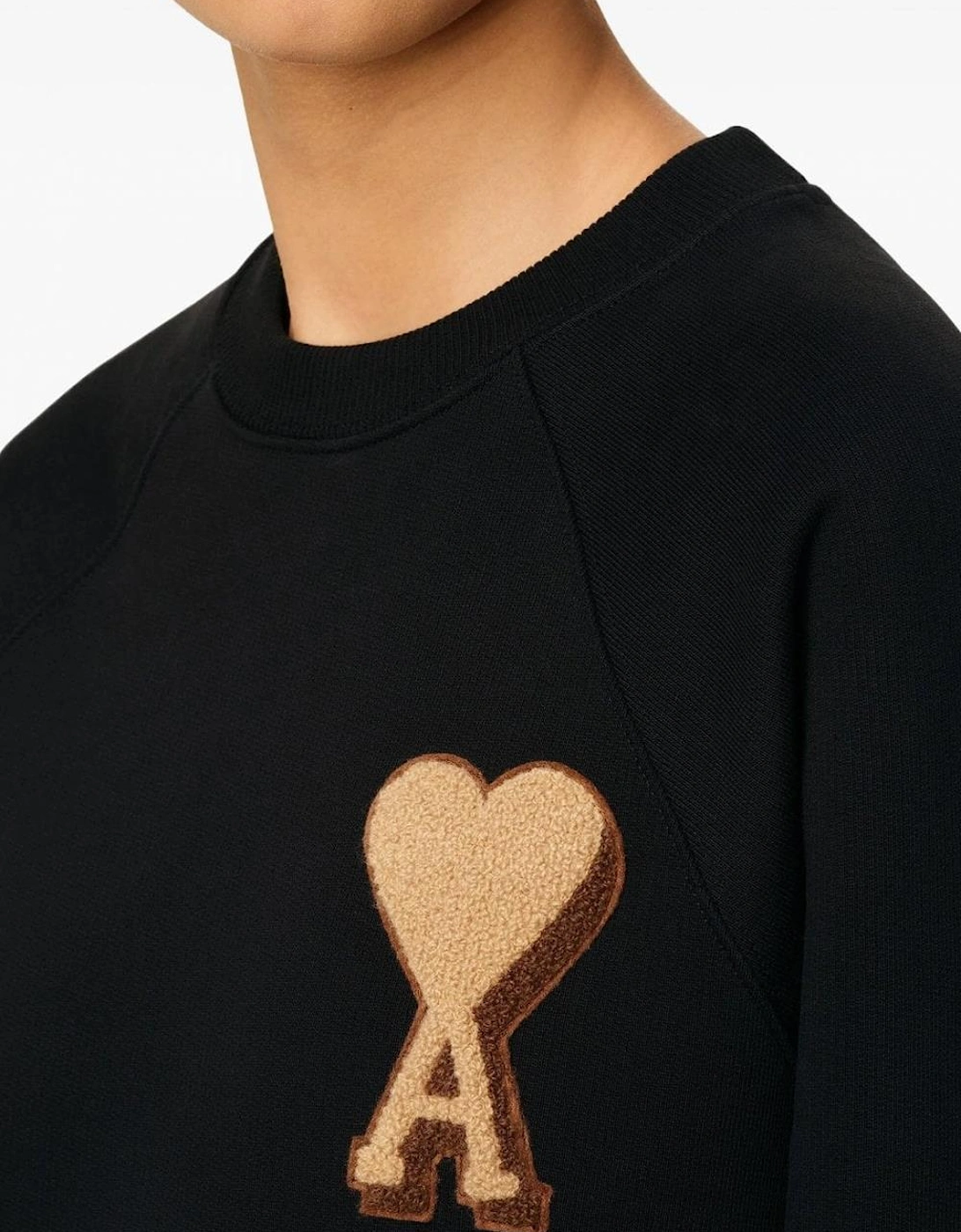 AMI Paris Ami De Coeur Patch Logo Sweatshirt in Black