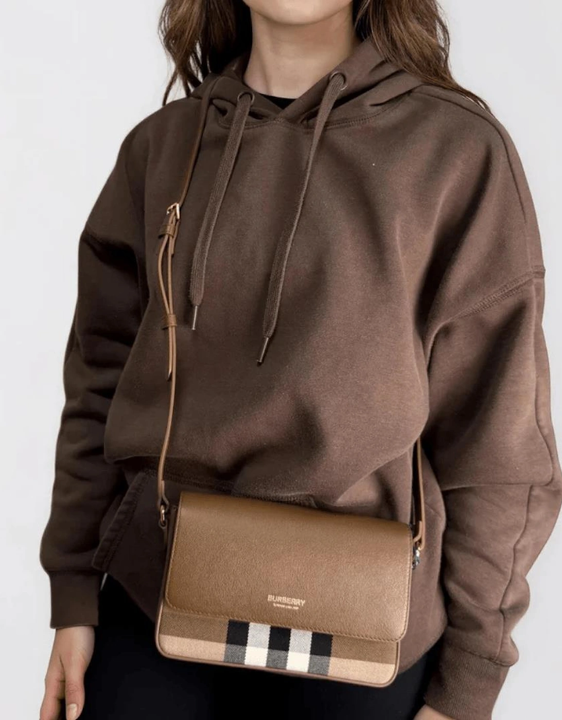 Burberry 'New Hampshire' Leather Shoulder Bag Earth Brown