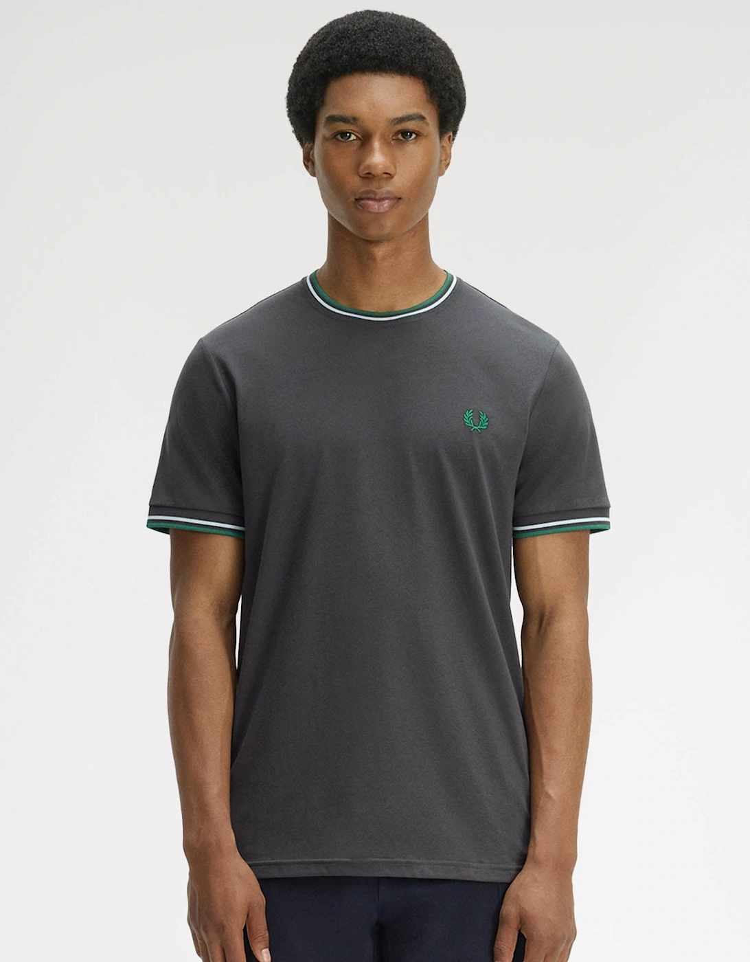 Fred Perry Mens Twin Tipped T-Shirt - Anchor Grey/Light Ice/Sport Green 85B, 6 of 5