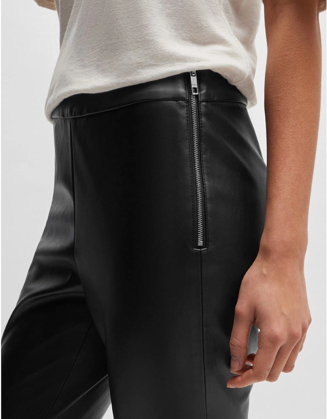Taslimah Solid Patterned Slim Trousers