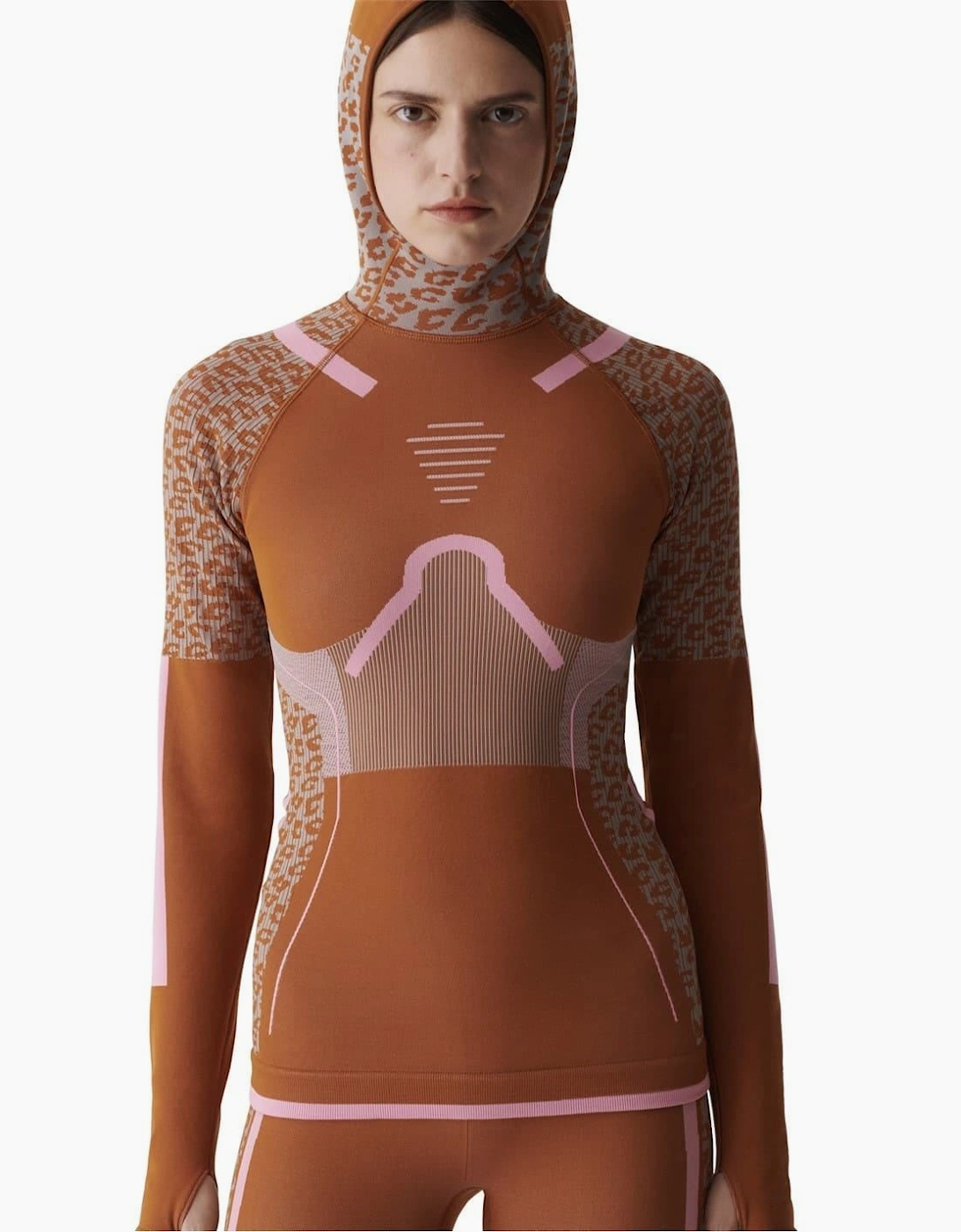 Hooded Neck Raglan Sleeve Tech Sweatshirt