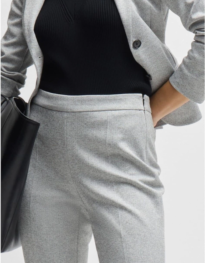 Tilunara Solid Patterned Slim Chinos