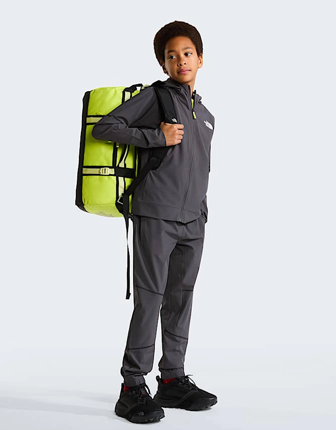 The North Face Kids Mountain Athletics Woven Pants in Grey