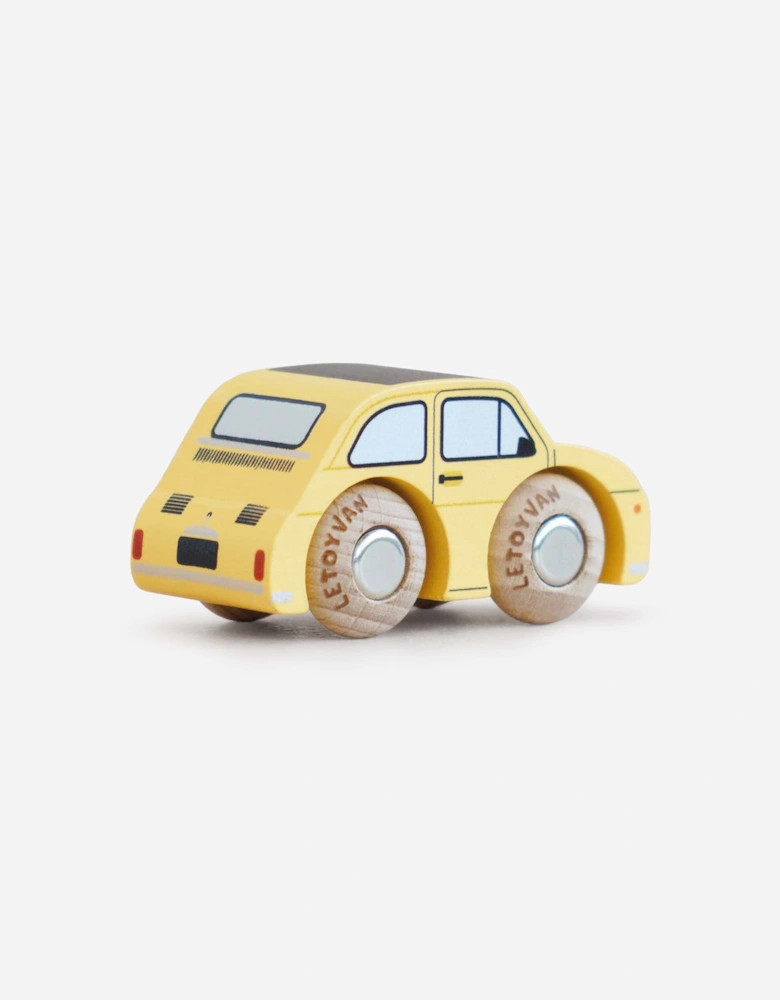 Le Toy Van GT60 Fifi Wooden Toy Car in Yellow (W:6.5cm x D:3cm x H:3.5cm)